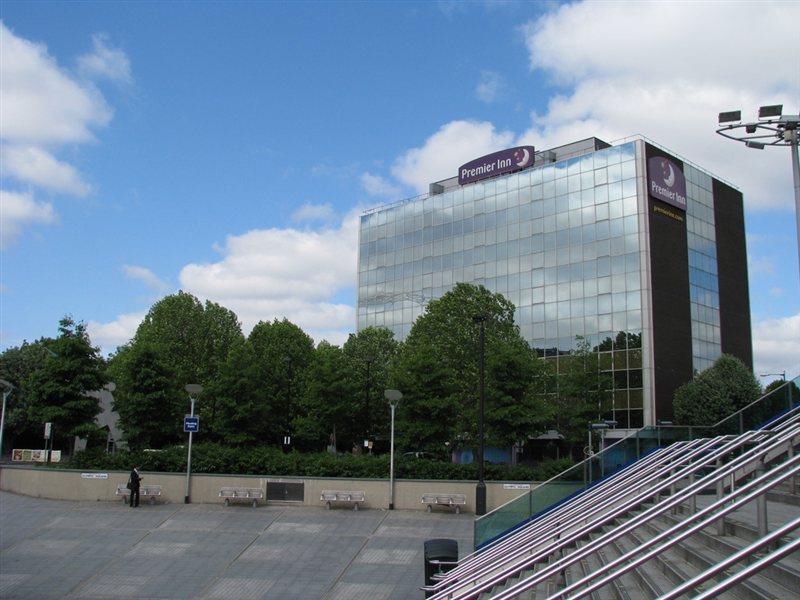 Premier Inn London Wembley Park Exterior foto