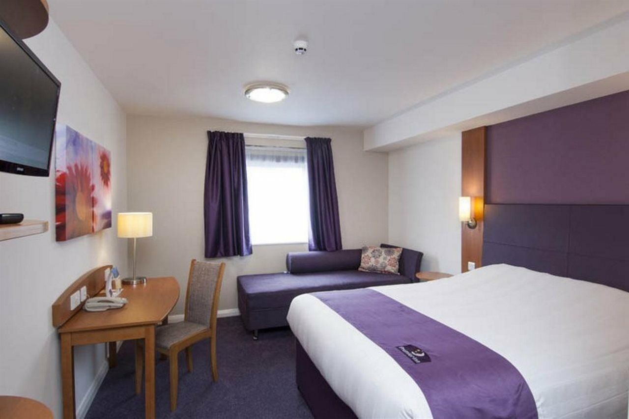 Premier Inn London Wembley Park Exterior foto