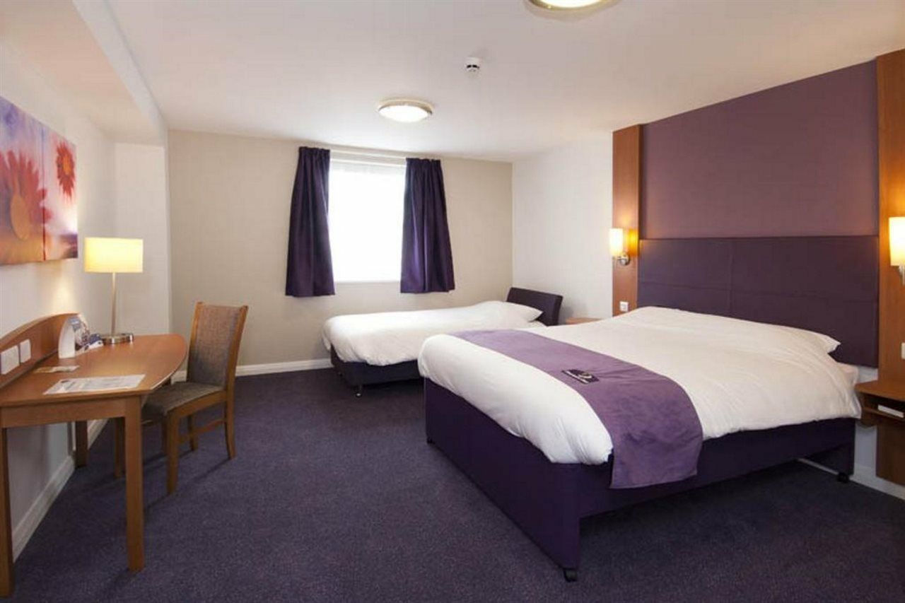 Premier Inn London Wembley Park Exterior foto